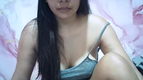 hotpink4u04 online show from August 3, 2026, 10:24 pm