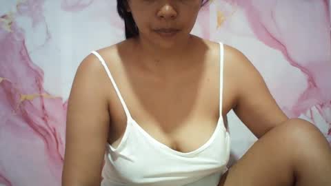 hotpink4u04 online show from August 9, 2026, 5:12 am