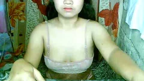 hotpussy_lipsxx69 online show from March 5, 2026, 1:34 am