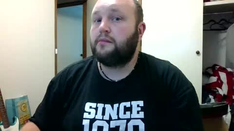 Snapshot of hotrodder323 chatting on January 4, 2025, 5:16 am hotrodder323 online show from January 4, 2025, 5:16 am