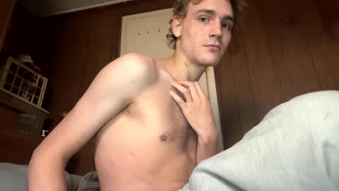 Snapshot of hotsexyricky24 chatting on January 3, 2025, 4:06 pm HotSexyRicky24 online show from January 3, 2025, 4:06 pm