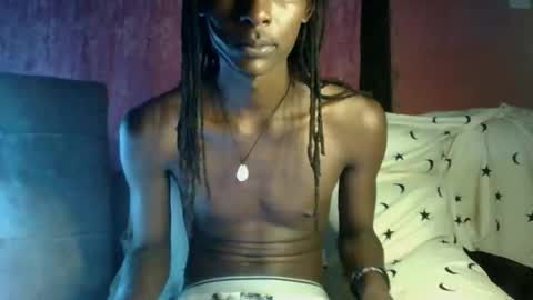 hotshadowx online show from May 9, 2026, 3:39 pm