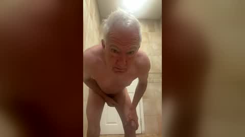 hotsilverdady online show from August 9, 2026, 2:11 pm