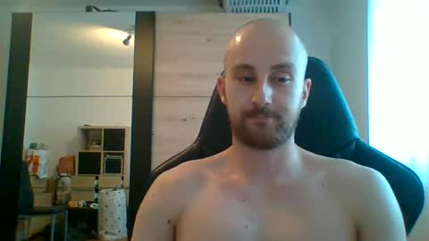Snapshot of hotswissboy98 chatting on June 29, 2026, 5:46 pm hotswissboy98 online show from June 29, 2026, 5:46 pm
