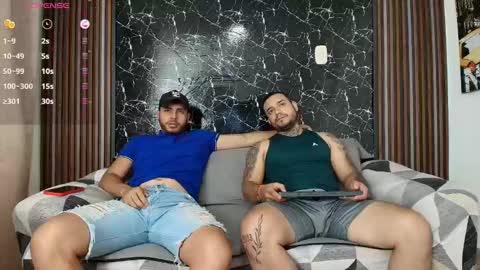 Snapshot of hott_asses chatting on January 31, 2025, 11:03 pm hott_asses online show from January 31, 2025, 11:03 pm