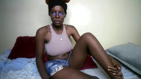 hott_asss online show from May 13, 2026, 8:38 pm