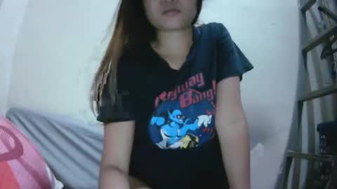 hott_sienna online show from November 4, 2025, 12:21 am