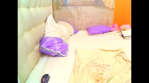 THEONE online show from April 10, 2026, 10:58 pm