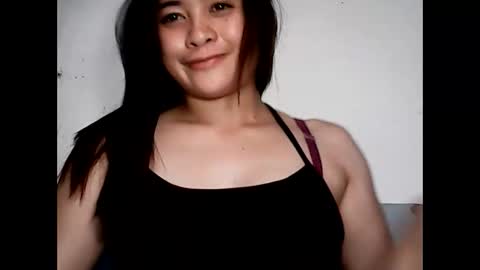 Leen online show from October 18, 2025, 1:41 am