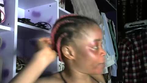 hottie baddie14 online show from February 1, 2026, 6:39 pm