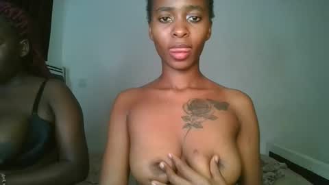 Snapshot of hottie_mistie chatting on May 23, 2026, 7:29 pm hottie_mistie online show from May 23, 2026, 7:29 pm
