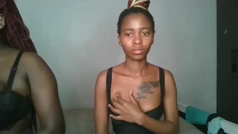 Snapshot of hottie_mistie chatting on May 25, 2026, 7:53 pm hottie_mistie online show from May 25, 2026, 7:53 pm