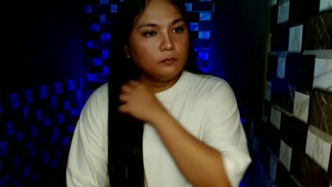hottie_uzeah21 online show from June 29, 2026, 7:36 am