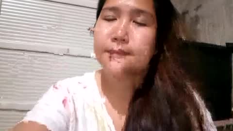 hottiecum27 online show from June 15, 2026, 2:41 pm