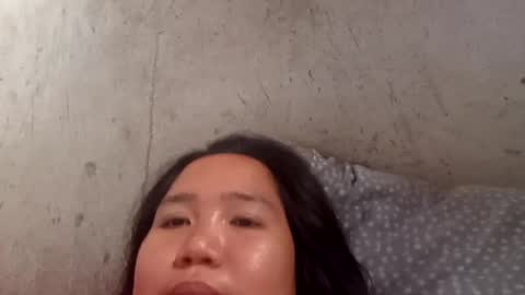 hottiecum27 online show from July 14, 2026, 7:35 am