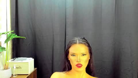 Snapshot of hottieelijah760282 chatting on November 27, 2025, 5:20 am Maxine online show from November 27, 2025, 5:20 am