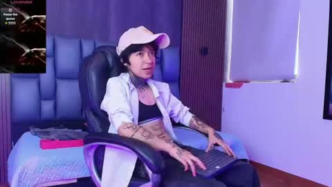 Juls online show from July 11, 2026, 6:43 pm