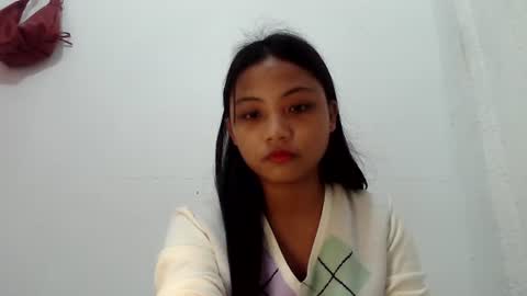 hottiest_asian online show from August 4, 2026, 8:17 am