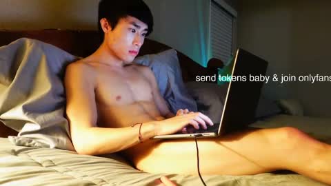 Snapshot of hottiewithabody101 chatting on March 19, 2026, 1:15 pm hottiewithabody101 online show from March 19, 2026, 1:15 pm