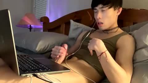 Snapshot of hottiewithabody101 chatting on March 31, 2026, 1:00 pm hottiewithabody101 online show from March 31, 2026, 1:00 pm