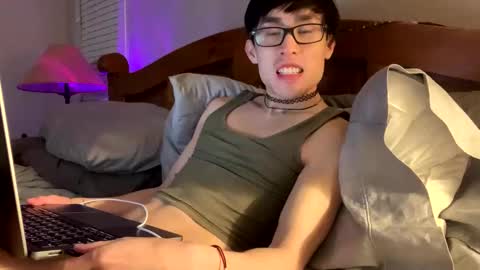 Snapshot of hottiewithabody101 chatting on April 1, 2026, 1:06 am hottiewithabody101 online show from April 1, 2026, 1:06 am