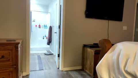 Snapshot of hottiewithabody101 chatting on April 8, 2026, 7:47 pm hottiewithabody101 online show from April 8, 2026, 7:47 pm