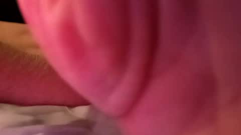 hottinrh2 online show from January 3, 2025, 11:03 am