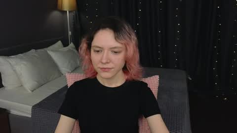 Kori online show from April 18, 2026, 5:44 am