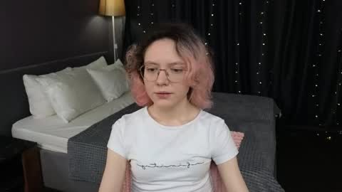 Kori online show from April 20, 2026, 5:32 am