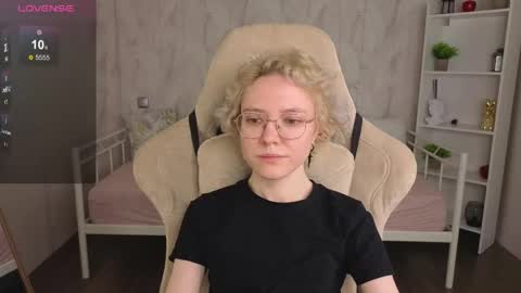 Snapshot of hottokori chatting on May 25, 2026, 5:46 am Kori online show from May 25, 2026, 5:46 am