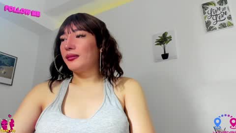 Snapshot of hottycrishinaxx chatting on January 11, 2025, 7:06 am crishinahotty online show from January 11, 2025, 7:06 am