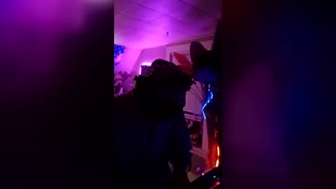 SeanPatrick online show from June 18, 2026, 3:51 am