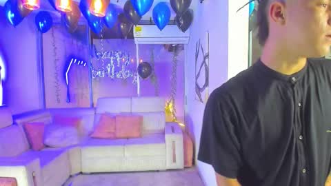 Snapshot of houseofwarrios chatting on December 17, 2025, 5:24 am we are Harry Jersi pablo and our mod talco online show from December 17, 2025, 5:24 am