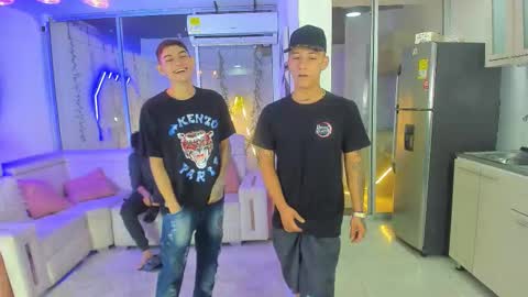 Snapshot of houseofwarrios chatting on December 18, 2025, 5:35 am we are Harry Jersi pablo and our mod talco online show from December 18, 2025, 5:35 am