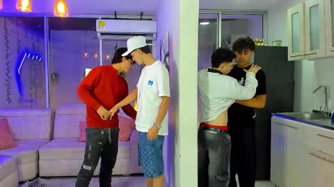 Snapshot of houseofwarrios chatting on February 21, 2026, 5:30 am we are Harry Jersi pablo and our mod talco online show from February 21, 2026, 5:30 am