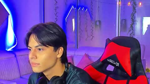 Snapshot of houseofwarrios chatting on February 24, 2026, 5:38 am we are Harry Jersi pablo and our mod talco online show from February 24, 2026, 5:38 am