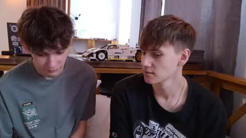 Snapshot of howardkottam chatting on January 18, 2026, 8:51 am howardkottam online show from January 18, 2026, 8:51 am