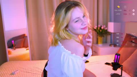 Snapshot of howimeturmum chatting on January 20, 2025, 11:45 am ash. see u on sunday online show from January 20, 2025, 11:45 am