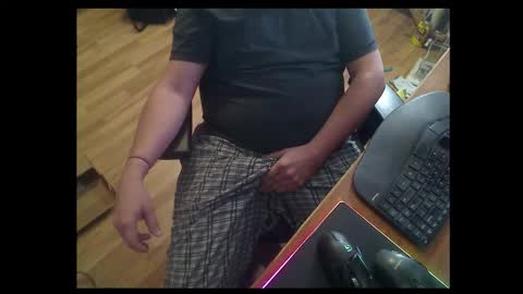 Snapshot of hrnyinutah chatting on November 17, 2025, 3:18 pm hrnyinutah online show from November 17, 2025, 3:18 pm