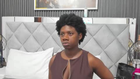 Snapshot of huddah_cam chatting on September 18, 2025, 11:34 am huddah online show from September 18, 2025, 11:34 am