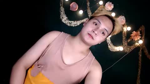 Snapshot of hugedickjp chatting on December 6, 2024, 12:05 pm hugedickjp online show from December 6, 2024, 12:05 pm