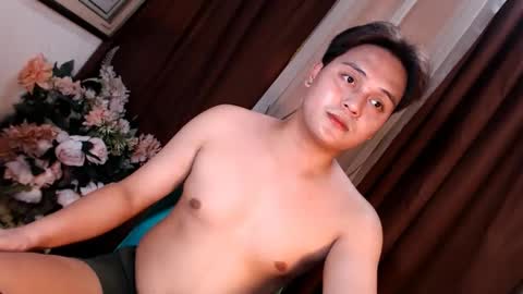 Snapshot of hugedickjp chatting on January 21, 2025, 5:38 am hugedickjp online show from January 21, 2025, 5:38 am