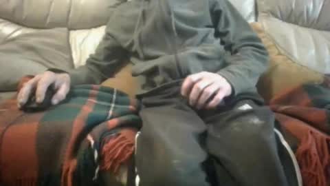 Snapshot of hugenob4u chatting on October 12, 2025, 11:09 am hugenob4u online show from October 12, 2025, 11:09 am