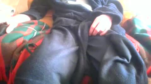 hugenob4u online show from November 23, 2025, 12:16 pm