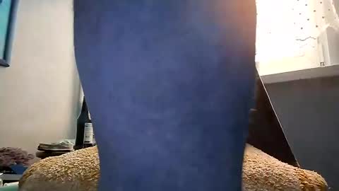 Snapshot of hugo_hug chatting on February 14, 2025, 2:23 pm David online show from February 14, 2025, 2:23 pm