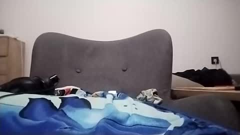 Snapshot of hugo_hug chatting on October 5, 2025, 8:40 pm David online show from October 5, 2025, 8:40 pm