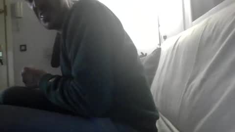 hugx29 online show from April 14, 2026, 11:44 pm