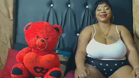 Snapshot of humongoustitss500929 chatting on October 10, 2025, 6:40 pm humongoustitss500929 online show from October 10, 2025, 6:40 pm