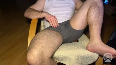 hundick_69 online show from April 11, 2026, 11:09 pm