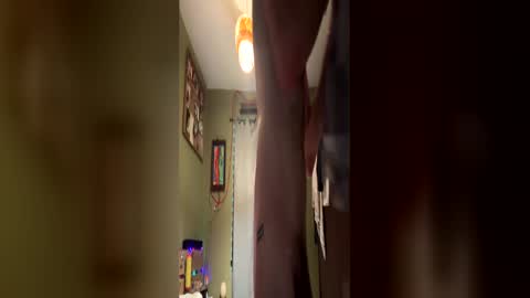 Snapshot of hung_hard_spun chatting on July 4, 2026, 6:52 am hung_hard_spun online show from July 4, 2026, 6:52 am